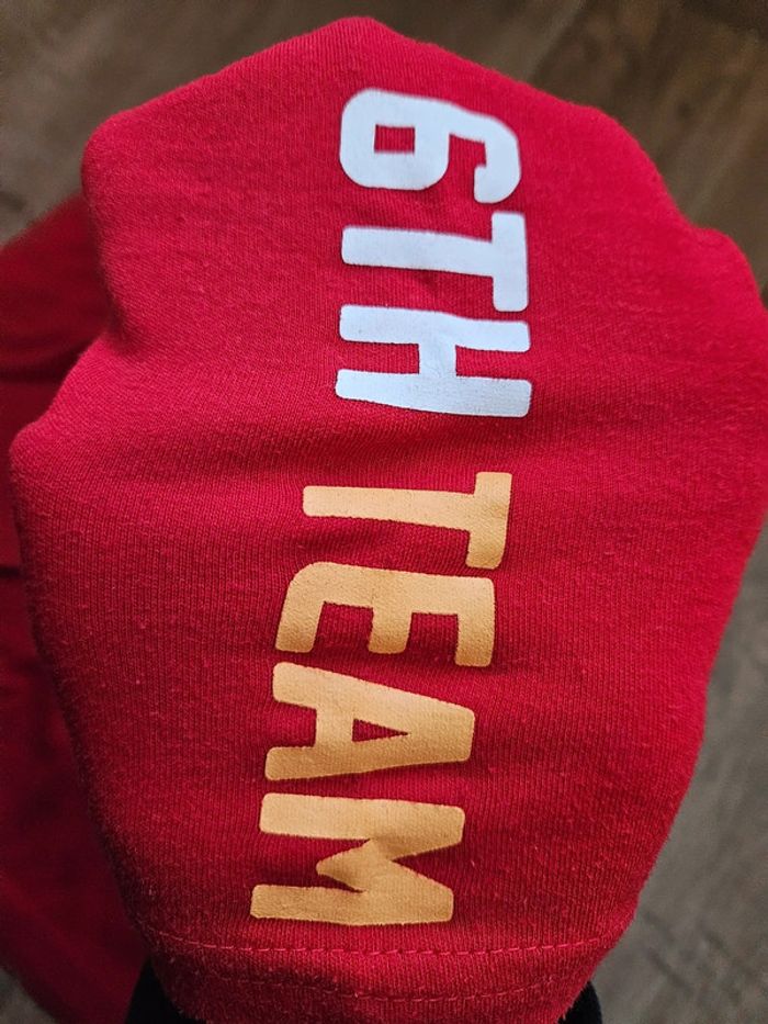 T.shirt manches longues rouge 5 ans - photo numéro 4