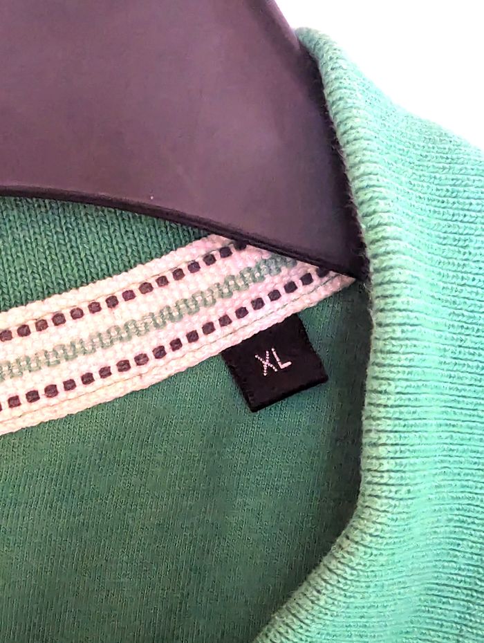 Polo Clockhouse Vert Double Rayures Horizontales Blanches Vêtement Tendance Mode Hommes - photo numéro 9