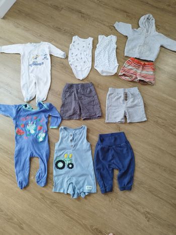 Lot vêtements été 6 mois
