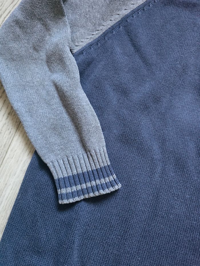 Pull à capuche 10ans - photo numéro 2
