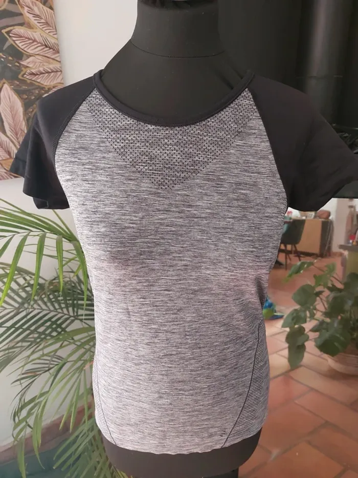 T-shirt sport