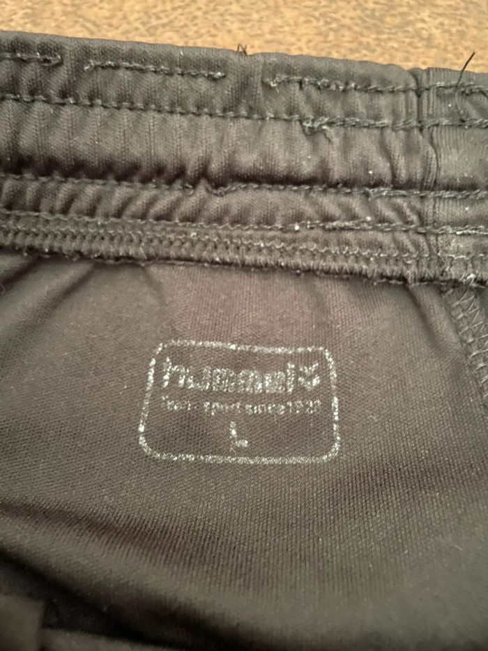 Short sport hummel L - photo numéro 3