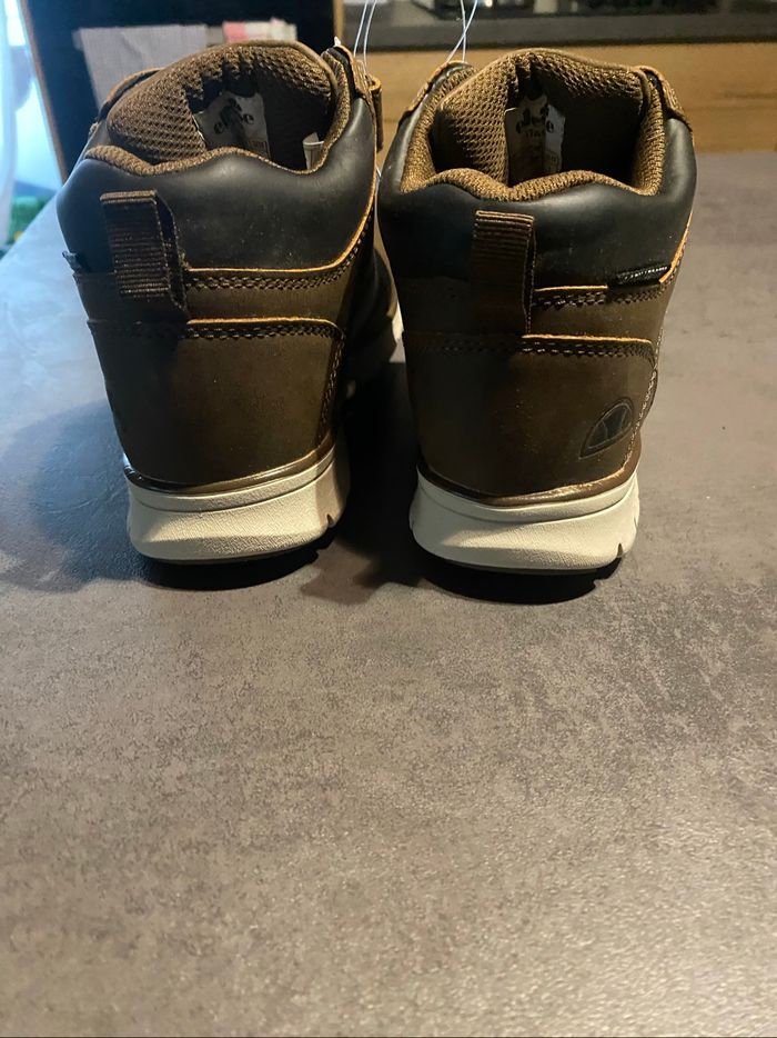 Chaussures montantes garçon 32/33 - photo numéro 5