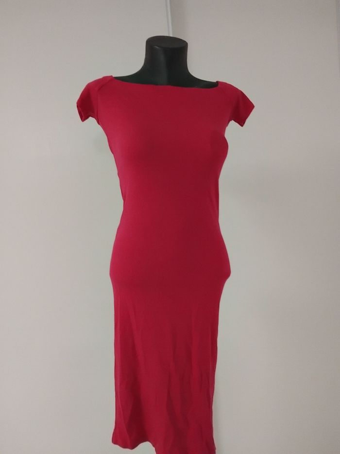 Robes femme taille S comme neuf prix 5euros  la robes - photo numéro 2