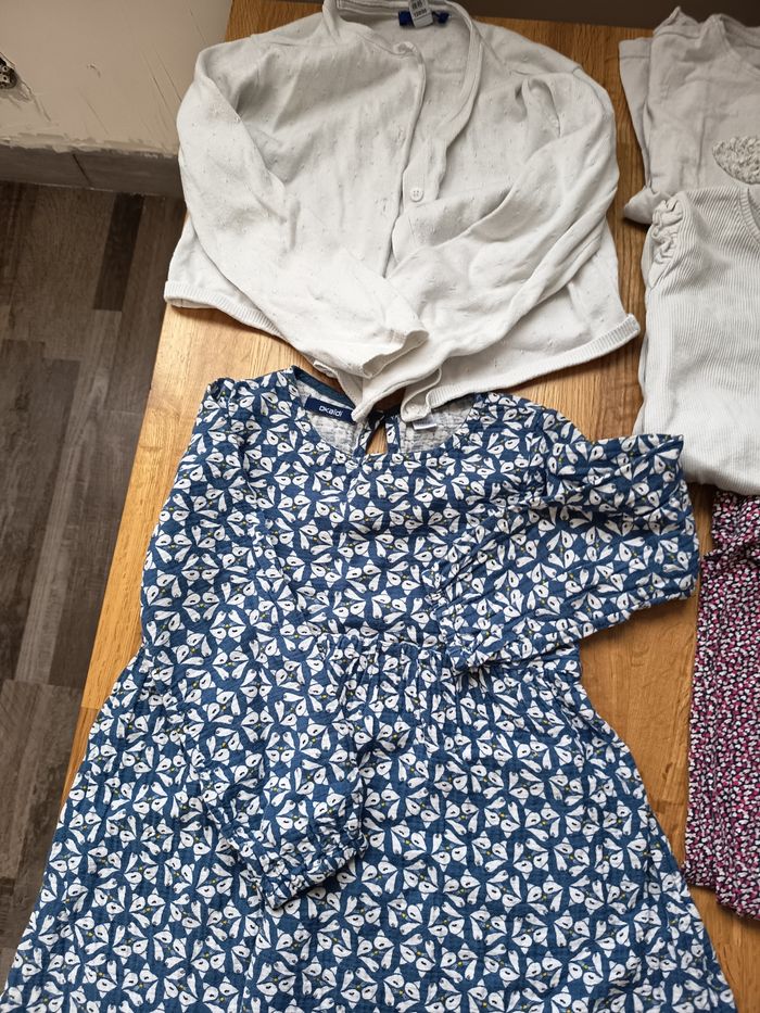 Lot vêtements 5/6  ans fille - photo numéro 3