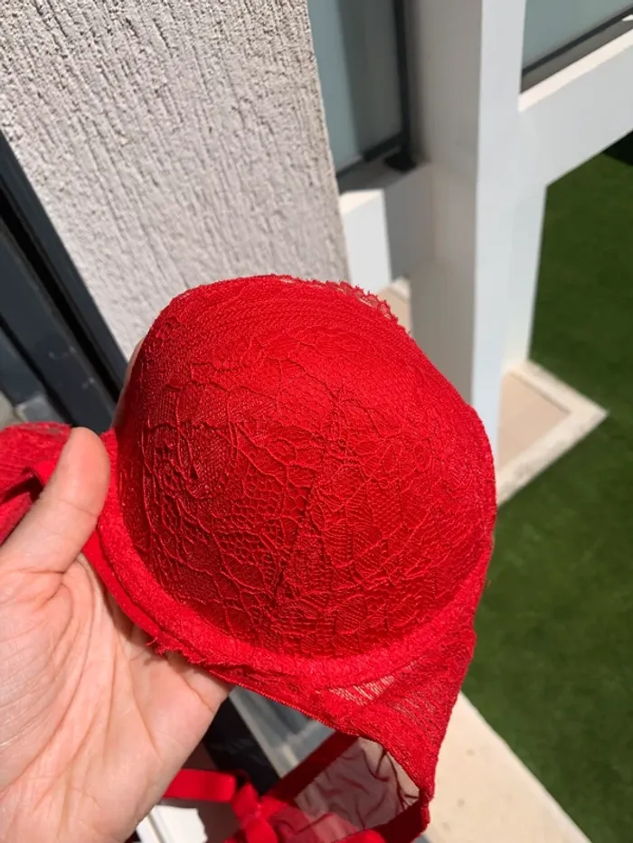 Soutien-gorge rouge dentelle 90C Undiz - photo numéro 6