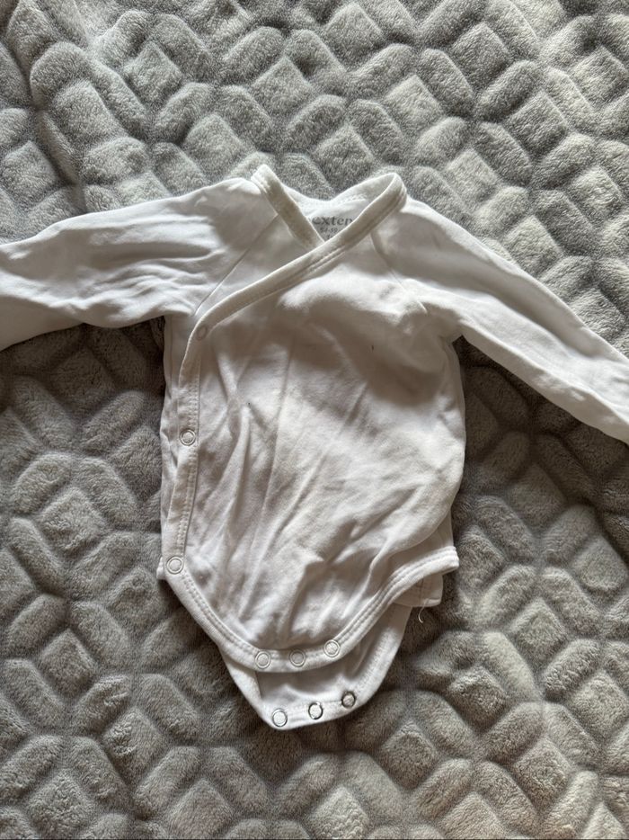 lots pyjamas et bodies - photo numéro 5