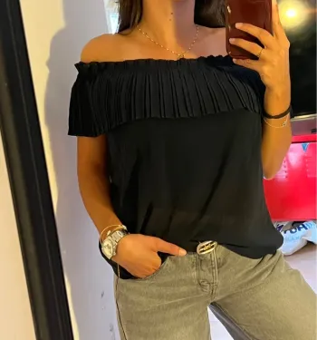 Superbe haut chic à épaules dénudées  – Massimo Dutti – Neuf – Taille
