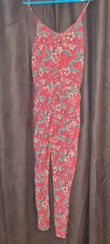 Combinaison fleurie taille 38