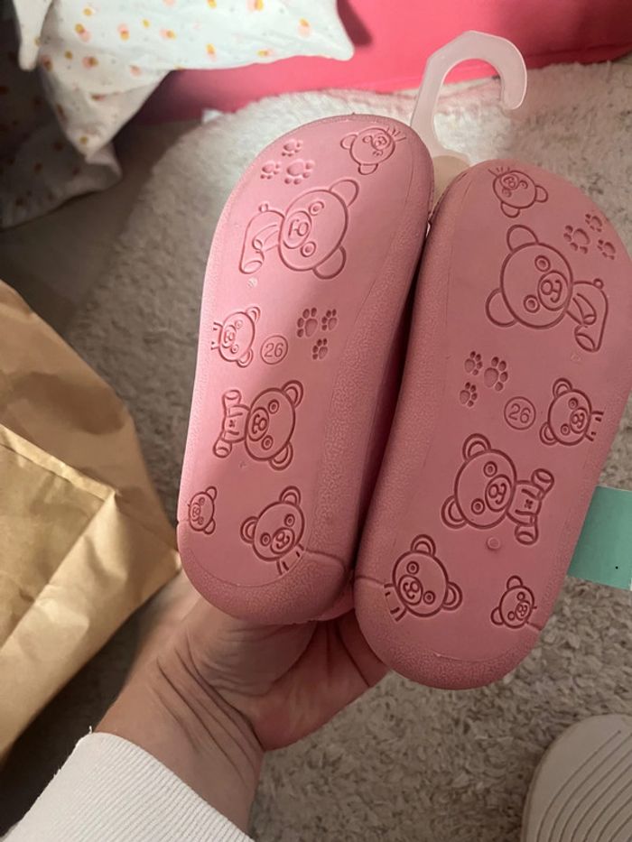 Chaussons fille 26/27 tex - photo numéro 2
