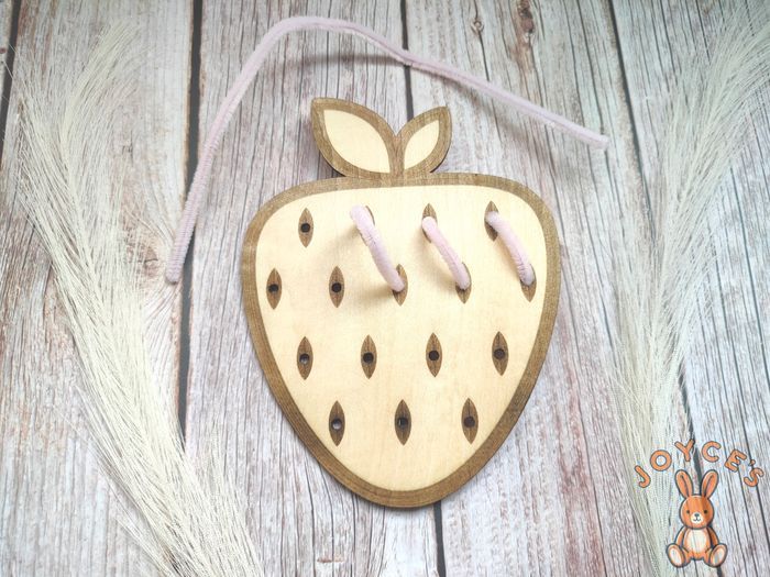 Plaque fraise motricité fine Montessori en bois – Activité sensorielle enfant – Jouet éducatif – DIY tissage fleurs laine chenille - photo numéro 2