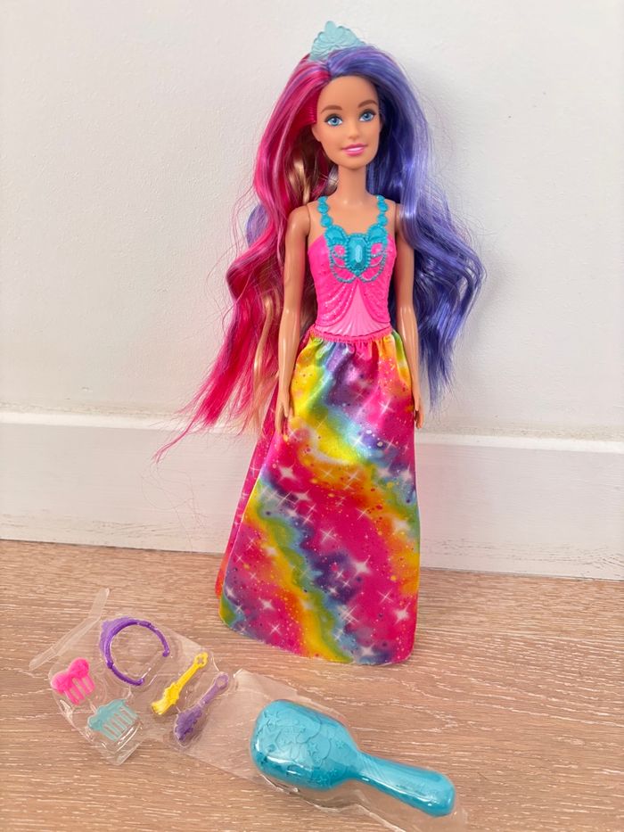 Poupée Barbie Princesse cheveux longs Dreamtopia - photo numéro 2