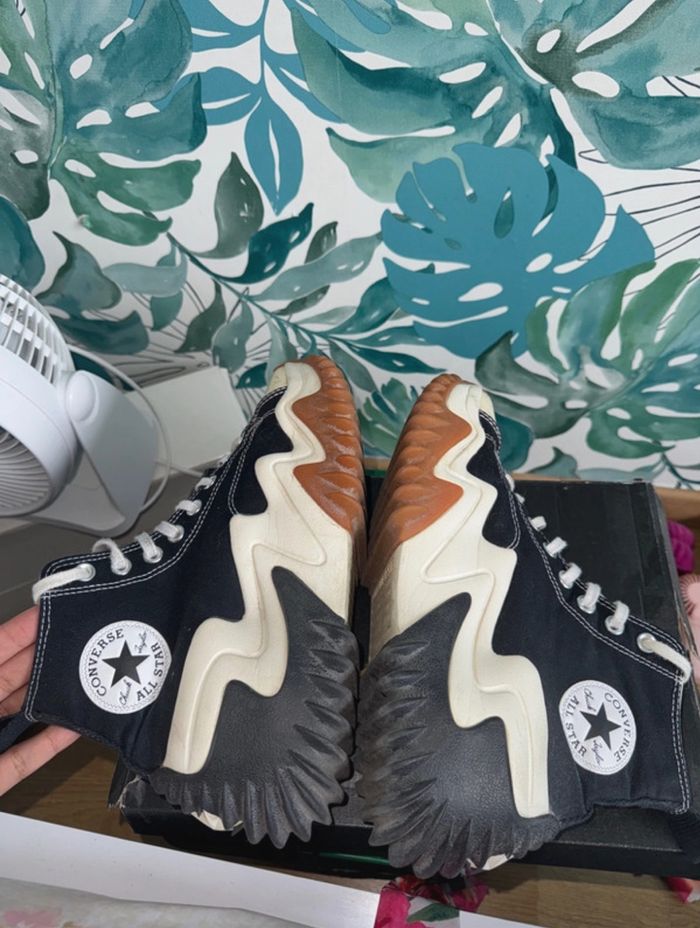 Converse - photo numéro 3
