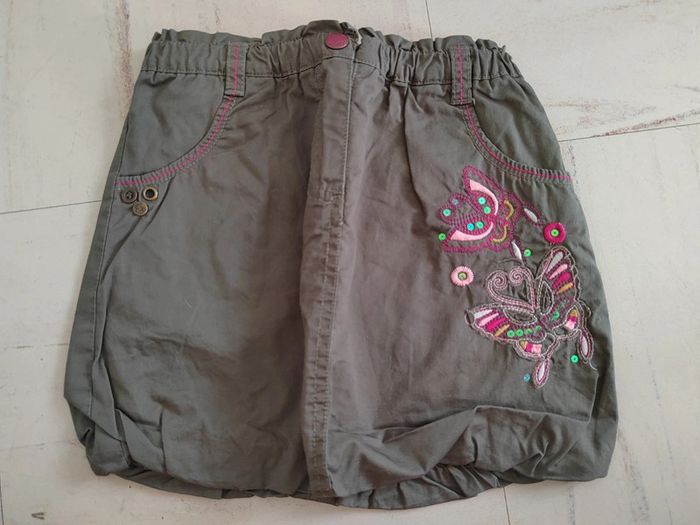 Jupe kaki
