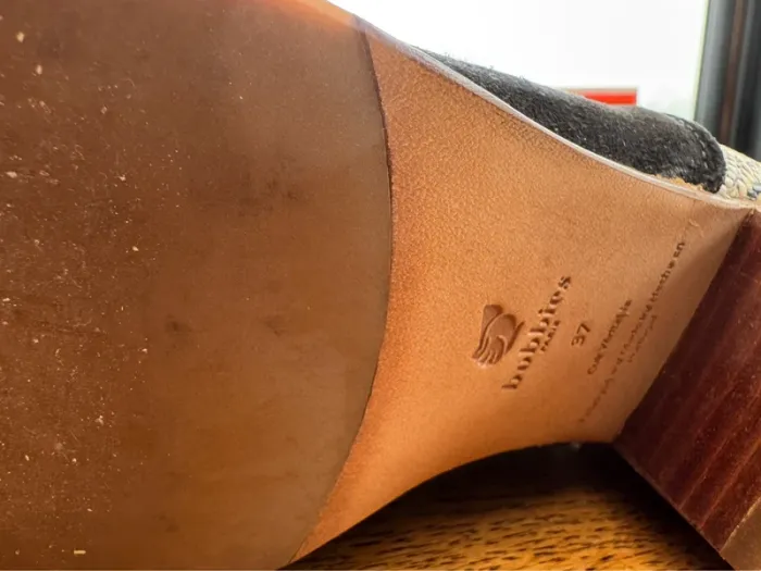 Très originales Bottines boots cuir en daim à talons neuves noires Bobbies Paris - photo numéro 5