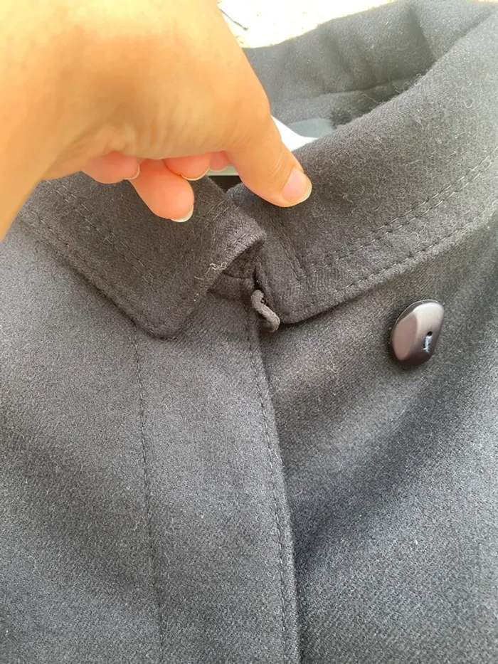 Très beau manteau noir en laine vierge - photo numéro 5