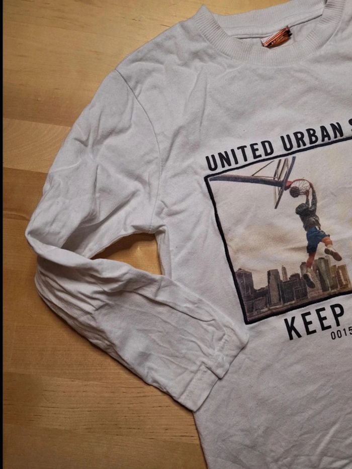 T-shirt manches longues pour garçon taille 8ans marque tape à l'œil très bon état - photo numéro 4