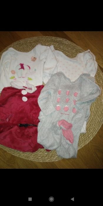 4 pyjamas 18 mois