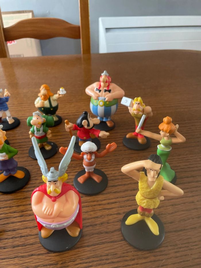 Lot de 21 figurines Astérix - photo numéro 4