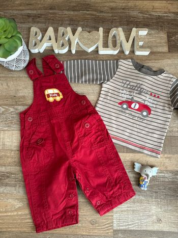 - Ensemble - 3 mois - Très bon état