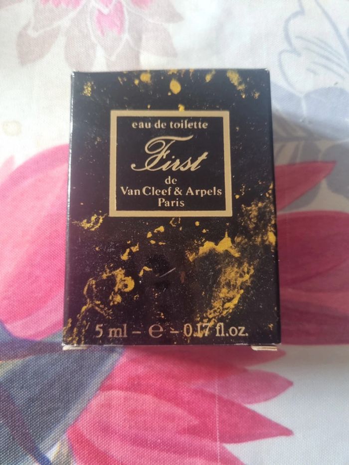 First  van cleef&Arpels edt 5 ml