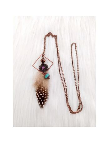 Collier sautoir avec pendentif plume style rétro vintage ethnique bohème