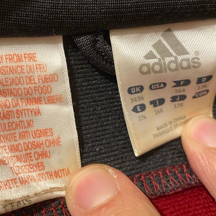 Veste de sport Adidas 16 ans - photo numéro 3