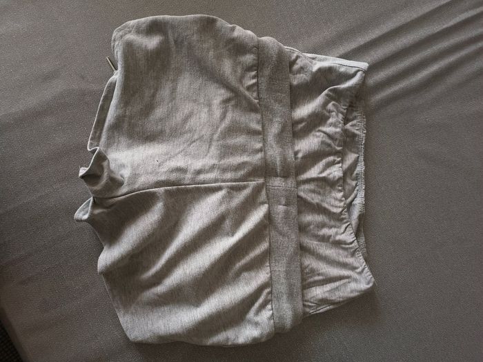 Short grossesse - photo numéro 3