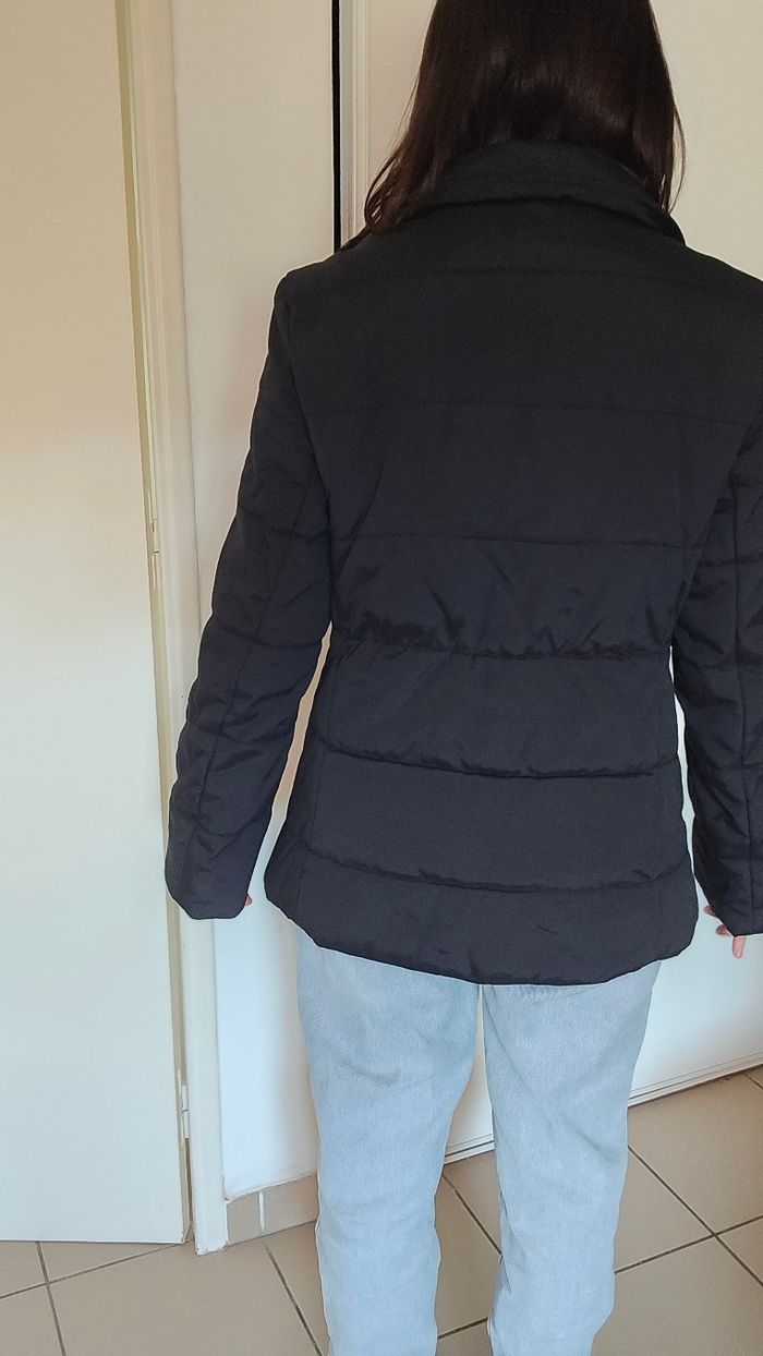 Doudoune Alain manoukian taille 38 - photo numéro 6