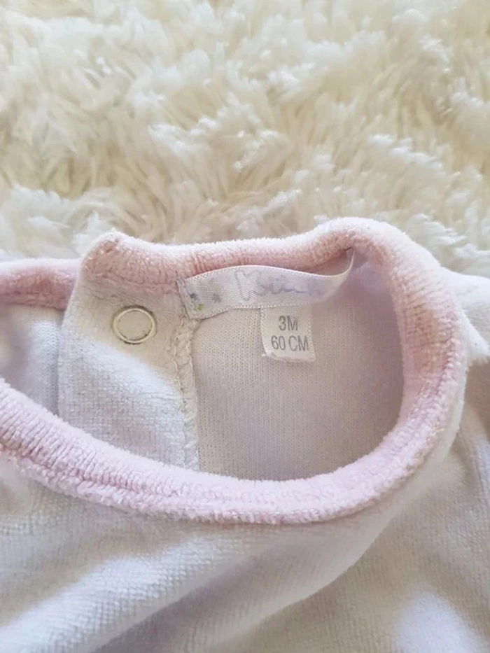 lot de 4 pyjamas mais je vends à l'unité fille 3 mois - photo numéro 9