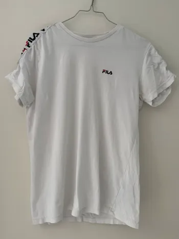 T-shirt Fila