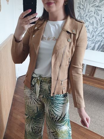 Perfecto New York suédine camel 
Taille M (taille petit)