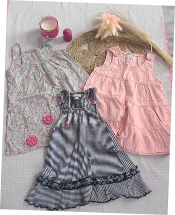 Lot robes 18 mois