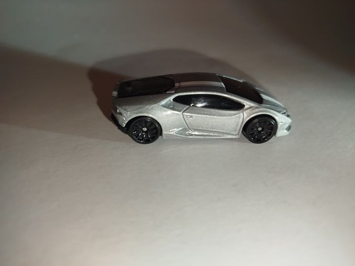 Hot Wheels Lamborghini Huracán LP 610-4 Exclusive Multipack 2025 - photo numéro 5