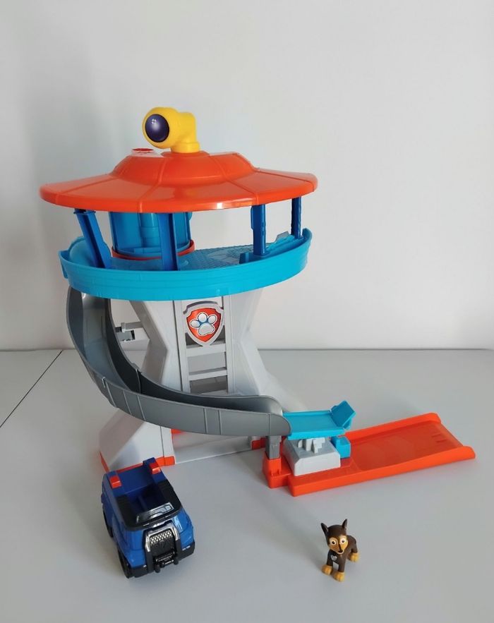 PAT PATROUILLE Tour et Voiture de Chase 👮‍♂️