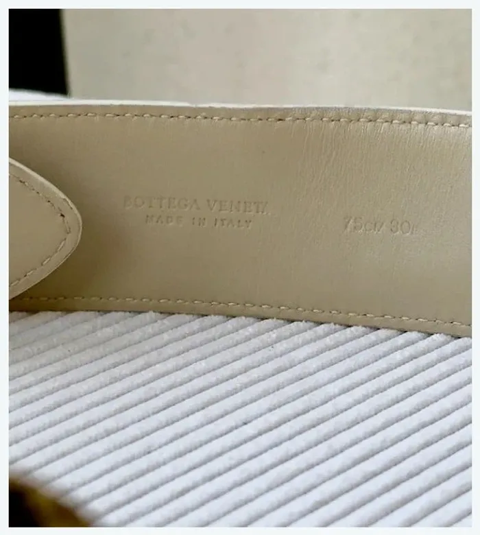 Ceinture Bottega Veneta crème très bon état - photo numéro 3
