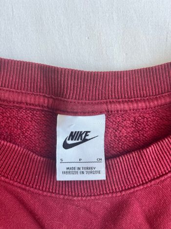 Pull Nike Bordeaux écriture bleu marine