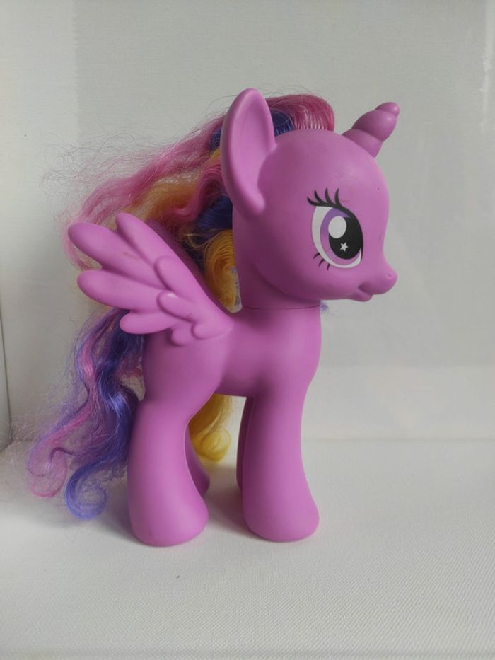 My little Pony G4 jumbo Twilight sparkle 21 cm , 8" - photo numéro 2