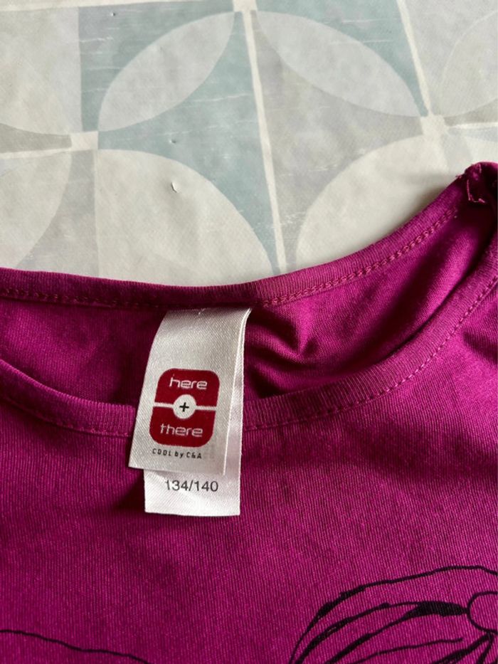 T shirt fille - 9 ans - C&A - en très bon état - photo numéro 4