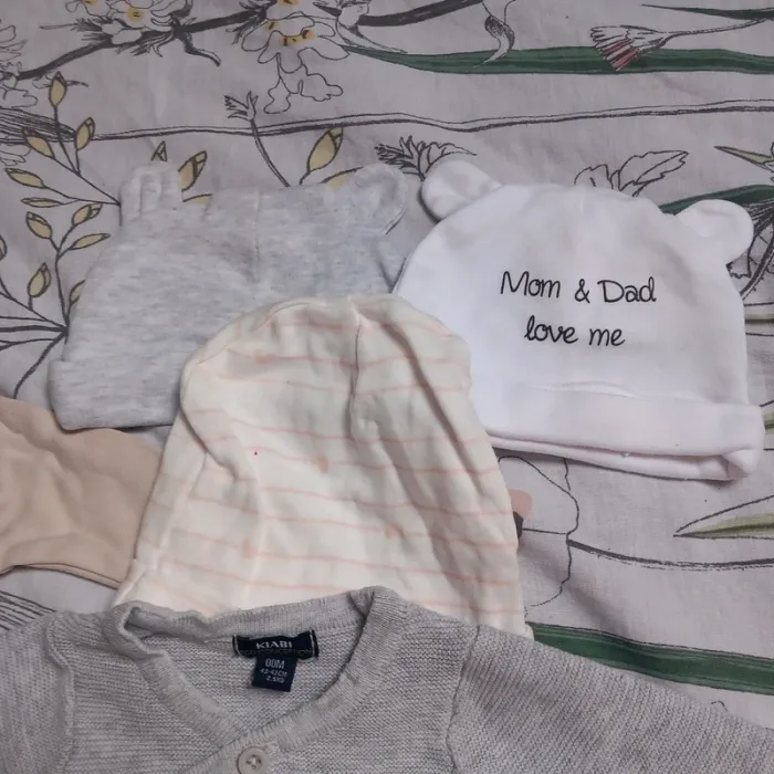 Lot vêtements taille Naissance - photo numéro 3