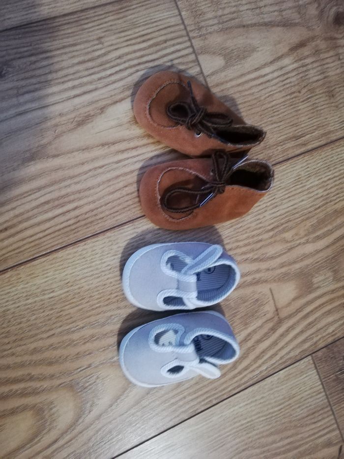 Lot chaussure bébé