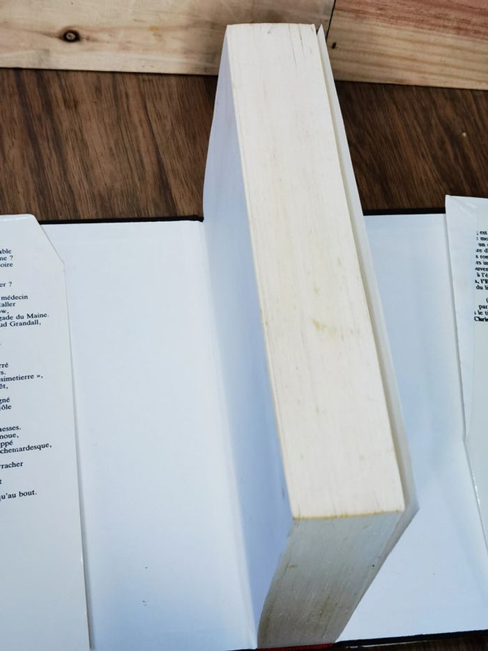 D4275 - livre "Simetierre" Stephen King - photo numéro 3