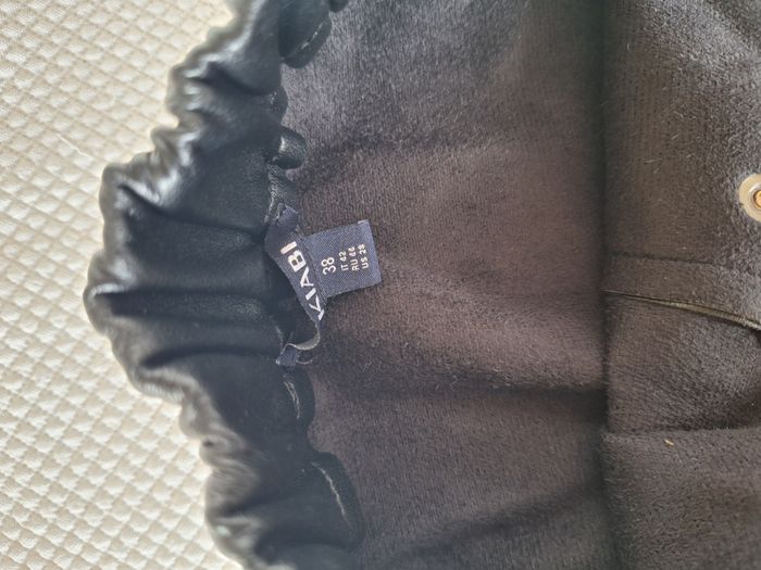 Jupe courte noire skai taille 38 - photo numéro 2