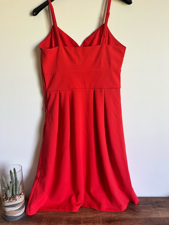 Robe rouge - photo numéro 4