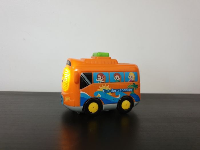 Tut tut bolide "Hortense, le bus des vacances" VTech - photo numéro 2