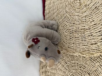 Peluche doudou Rhinoceros gris  Ajena Nounours