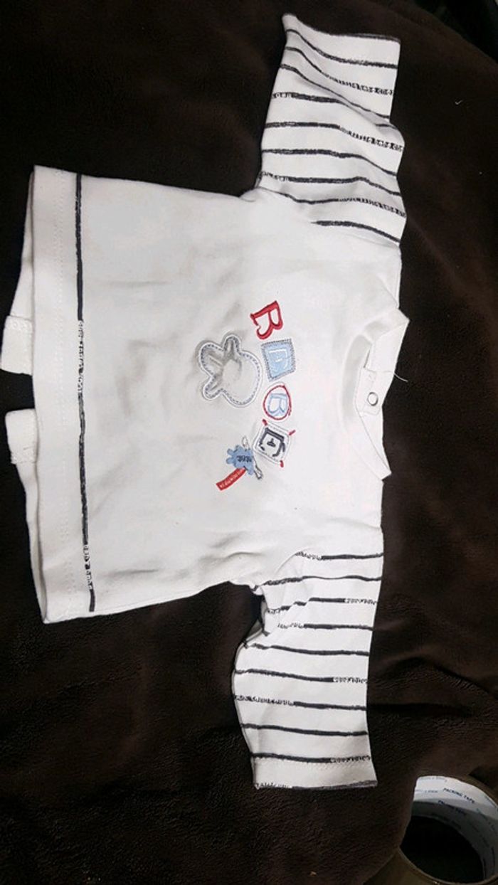 tee-shirt Manches longues 1 mois