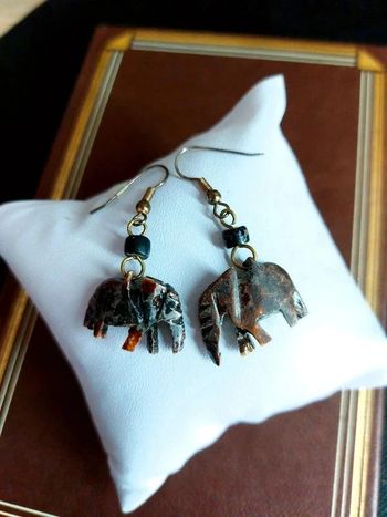 Magnifique paire de boucles d'oreilles pendantes ethnique vintage