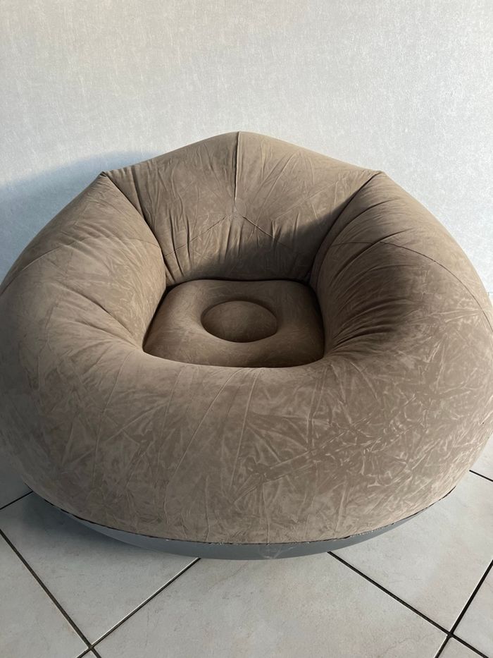 Joli pouf, gonflable taupe - photo numéro 4