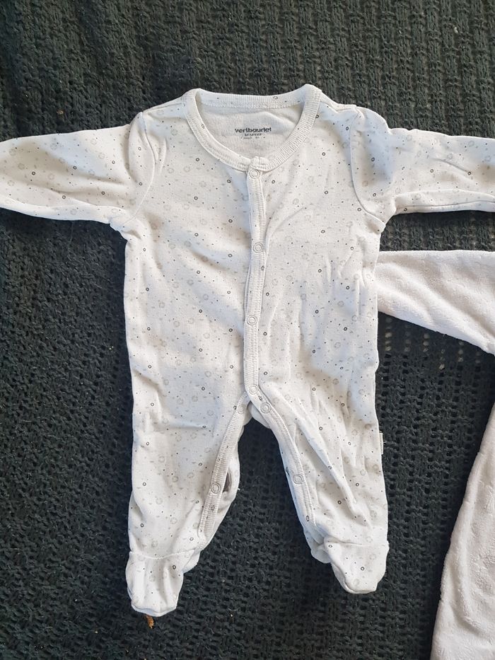 Pyjamas bébé 1 mois - photo numéro 2